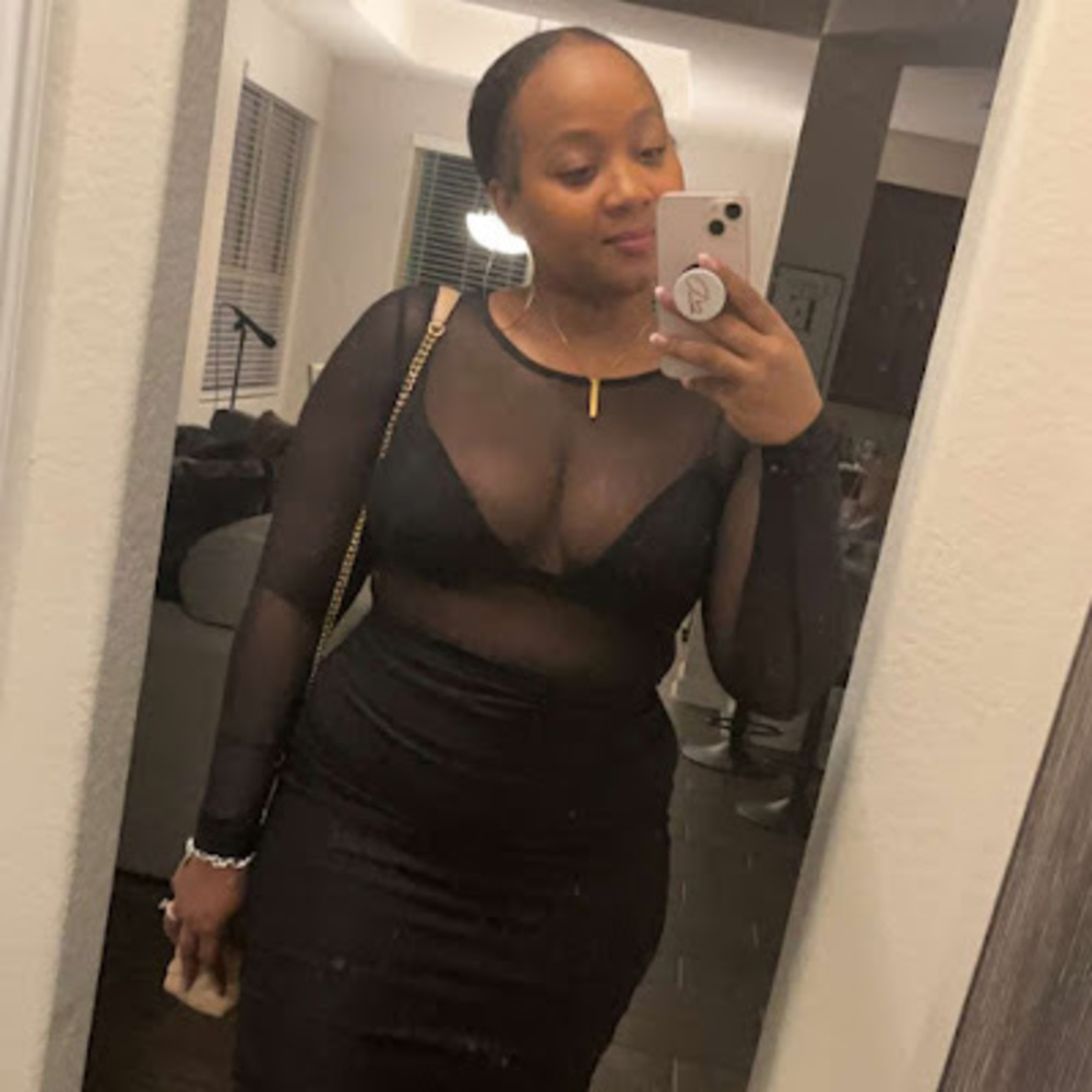 Meet your Posher, Arielle